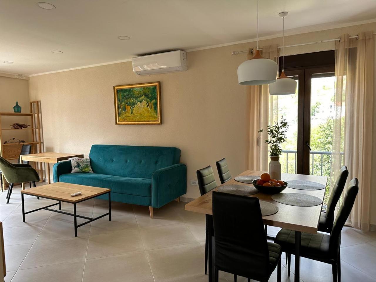 Villa Risan Apartments 外观 照片