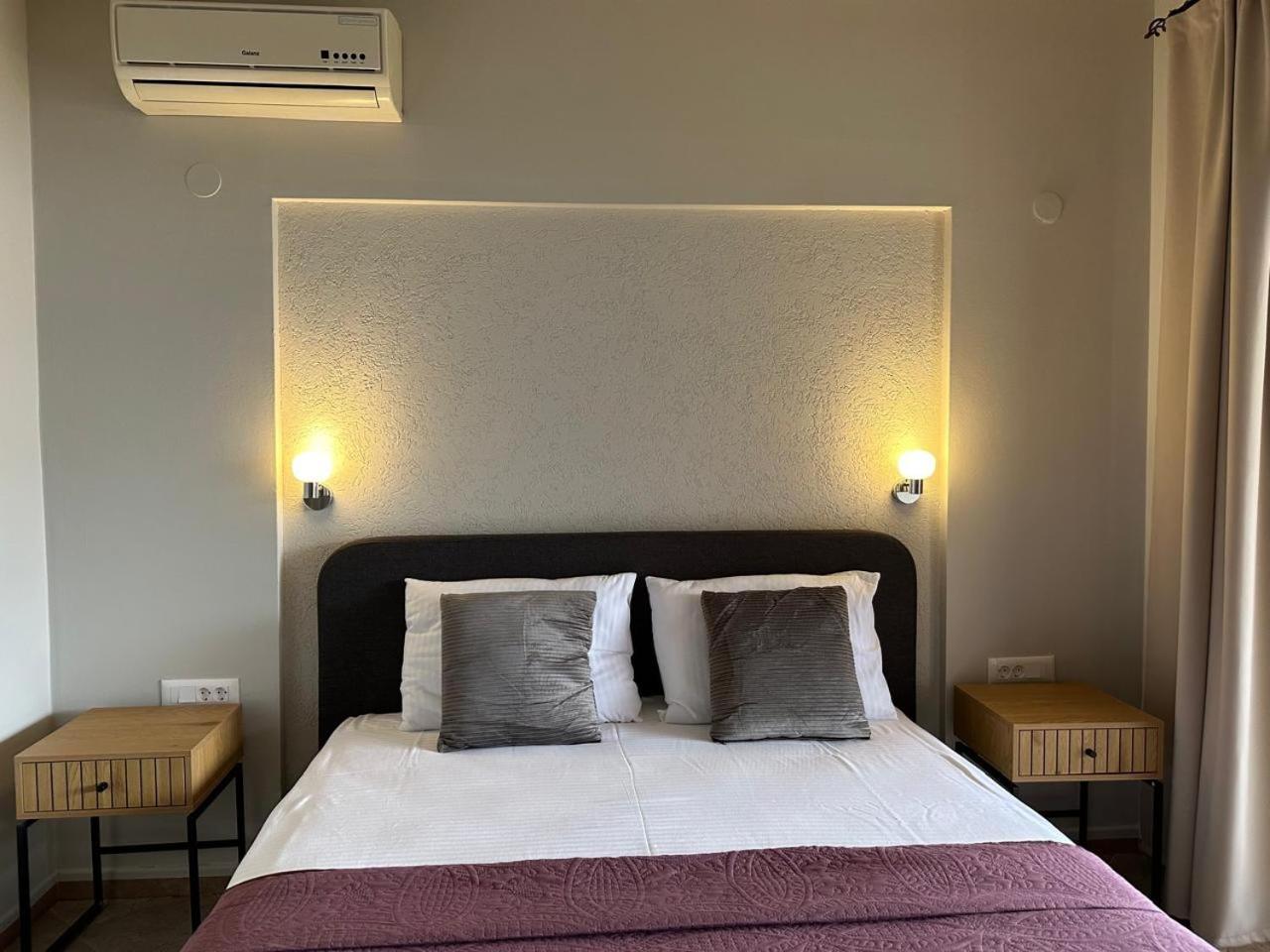 Villa Risan Apartments 外观 照片