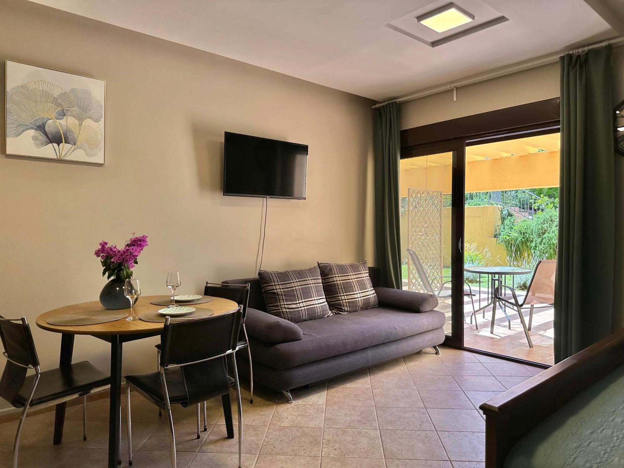 Villa Risan Apartments 外观 照片