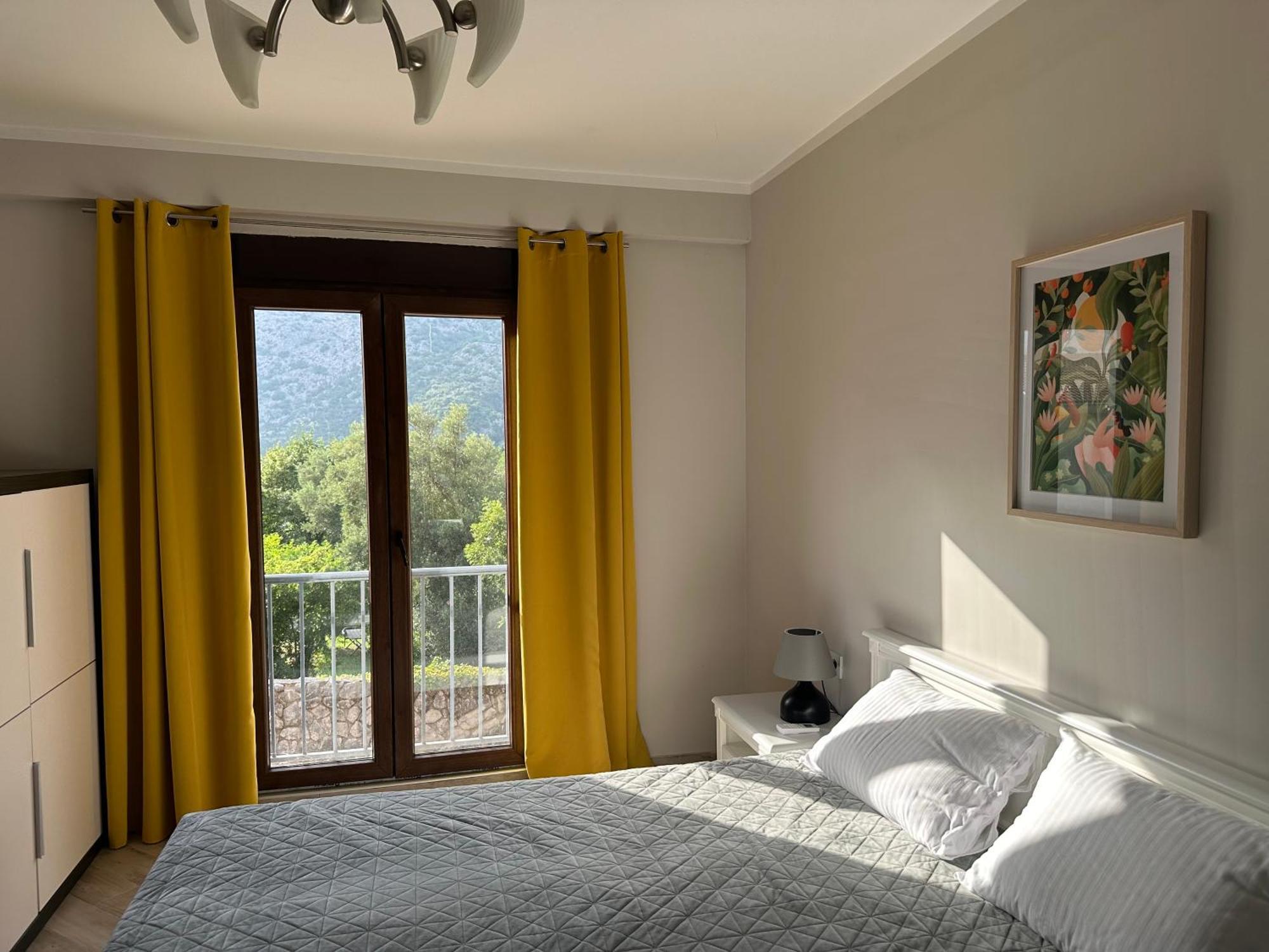 Villa Risan Apartments 外观 照片